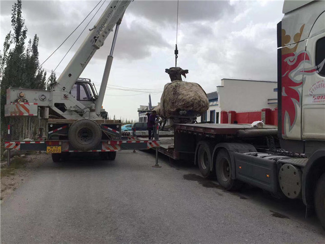 叶县狭窄场地（如小区、车间）适合用哪种吊车？