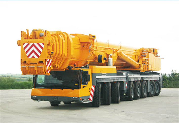 叶县精密设备吊装（如机床、仪器）需要特殊车型吗？